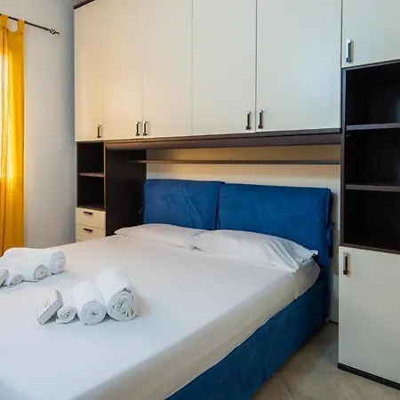 Welcomely - Casa Cristallo Apartment