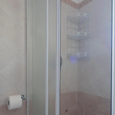 Welcomely - Casa Cristallo Apartment *